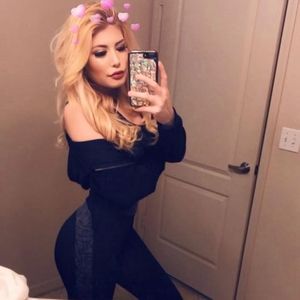 Meet your Posher, Karla